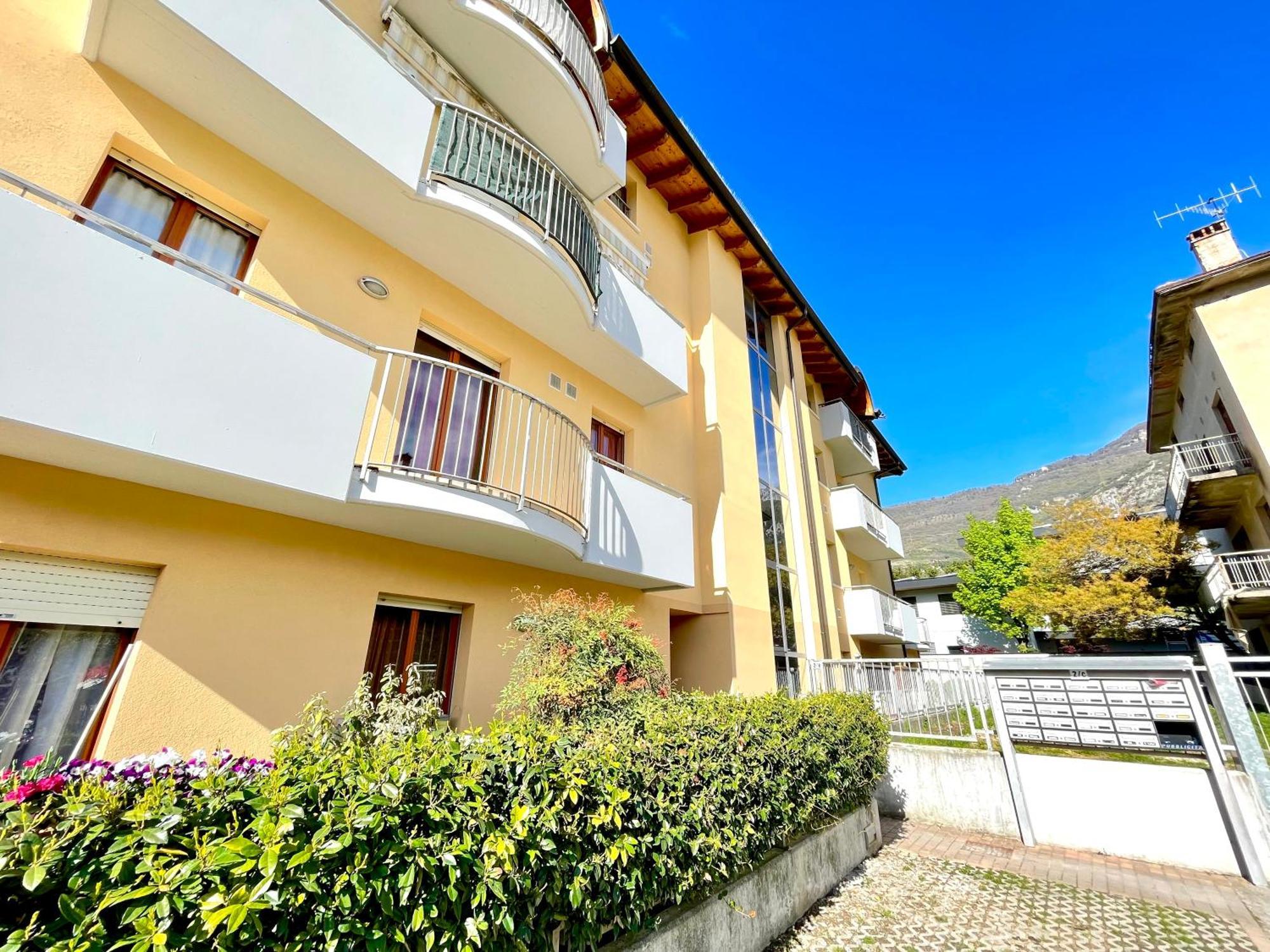Casa Segantini - Relax Apartment 2 Arco Exteriér fotografie